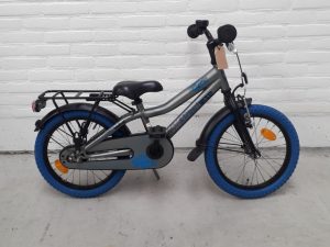 Loekie Streetwise Grijs/ Blauw Mat 16 Jongens