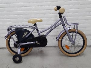 Sparta Country Tour Lila Glans 16 Meisjes