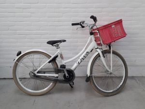 Batavus Diva Wit Glans 24 Meisjes