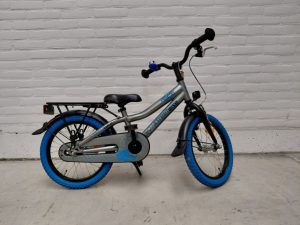 Loekie Streetwise Zilver/ Blauw Mat 16 Jongens